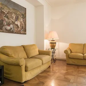 Casa Tranquilli , Roma Italia